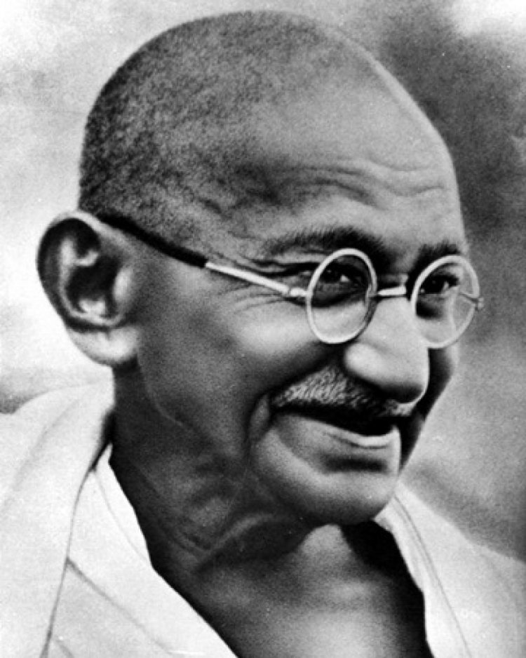 छत्तीसगढ़ में अब कक्षा 5वीं से 12वीं के पाठ्यक्रम में शामिल होगी महात्मा गांधी की बुनियादी शिक्षा