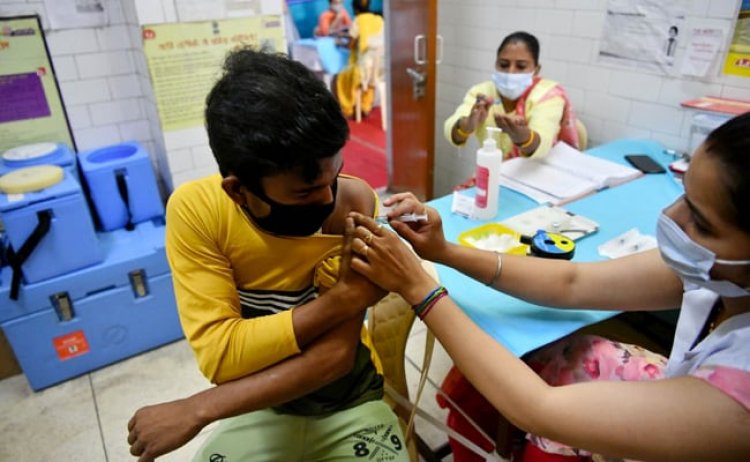 18-19 अक्‍टूबर तक 100 करोड़ कोरोना वैक्सीन डोज का जादुई आंकड़ा छू लेगा भारत : स्‍वास्‍थ्‍य मंत्रालय सूत्र