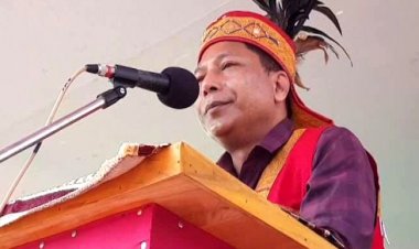 देर रात ममता बनर्जी की कांग्रेस पर स्ट्राइक, पूर्व CM समेत 17 में से 12 विधायक TMC में शामिल