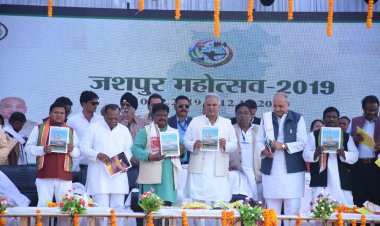 विधायक यू.डी. मिंज के नए साल के 22 सपनों के साथ साल 2022 का आगाज  संसदीय सचिव यूडी मिंज ने कहा मुझसे प्रेम करने वाली जनता के सपनों को साकार करने की कोशिश  साल 2022 के सपनों की उड़ान बाकी है :-यू.डी. मिंज