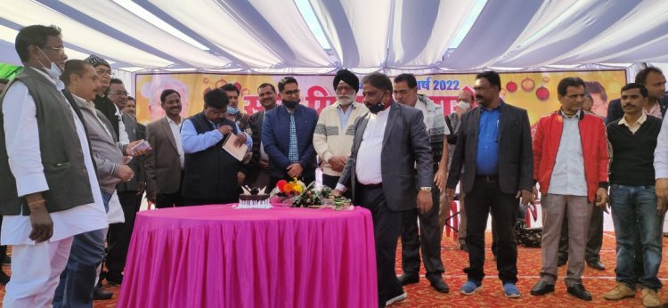 नववर्ष पर जशपुर के मयाली में हुआ दो दिवसीय स्नेह मिलन सम्मेलन  संसदीय सचिव यूडी मिंज ने विधानसभा क्षेत्र लोगों से किया संवाद