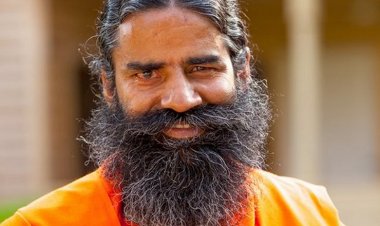 बाबा रामदेव की कंपनी रुचि सोया पर सेबी का 'एक्शन', निवेशकों को बिड वापसी का मौका