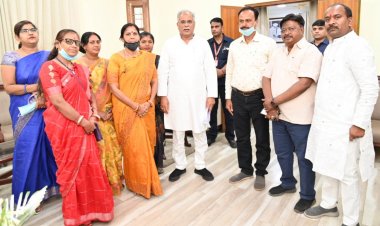 मुख्यमंत्री ने मितानिनों और मनरेगा कर्मचारियों की मांगों के संबंध में मुख्य सचिव की अध्यक्षता में कमेटी बनाने का दिया निर्देश