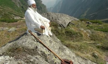 आभार सद्विप्र समाज सेवा एवं सदगुरु कबीर सेना के संस्थापक सद्गुरु स्वामी कृष्णानंद जी महाराज की कृति रहस्य में लोक से