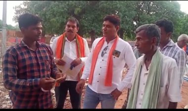 भूपेश सरकार किसानों को गोबर माटी खरीदने बाध्य ना करे किसान हित मे भाजपा सडक की लड़ाई लड़ने किसानों के साथ - नवीन पटेल
