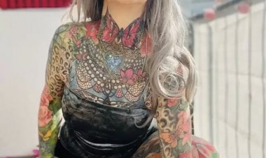 कपड़े पहनना नहीं था पसंद, महिला ने पूरी शरीर में गुदवा लिए टैटू ; Photos वायरल