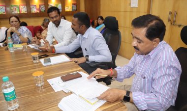 विद्यार्थियों के व्यक्तित्व विकास के लिए अभिव्यक्ति के अधिक अवसर दें : स्कूल शिक्षा सचिव डॉ. एस. भारतीदासन