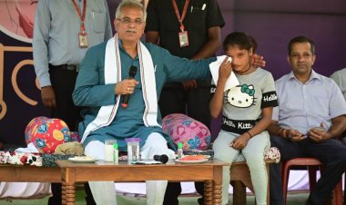 मुख्यमंत्री ने पूरा किया वादा, तीन दिन के भीतर लोकेश्वरी को मिला 3 लाख रुपए का चेक