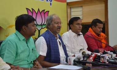बात बात पर केंद्र को पत्र लिखने वाले मुख्यमंत्री हसदेव ब्लॉक निरस्तीकरण के लिए केंद्र को पत्र लिखें- बृजमोहन