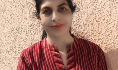 .नारी की जीवन संरचना