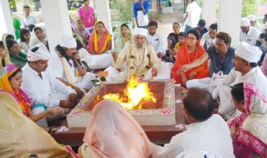 साभार सद्विप्र  समाज सेवा एवं सदगुरु कबीर सेना के संस्थापक सद्गुरु स्वामी कृष्णानंद जी महाराज की अनमोल कृति रहस्यमय लोक से