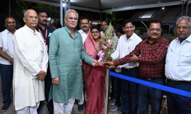 मुख्यमंत्री  बघेल से दुर्ग जिला साहू संघ के नवनिर्वाचित पदाधिकारीयों ने की सौजन्य मुलाकात