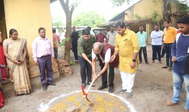 बृजमोहन ने किया सालेम कन्या स्कूल में  10 लाख से विधायक निधि से कक्ष निर्माण का भूमिपूजन