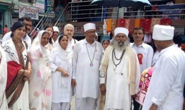 साभार सद्विप्र समाज सेवा एवं सदगुरु कबीर सेना के संस्थापक सद्गुरु स्वामी कृष्णानंद जी महाराज ज़ी अनमोल कृति रहस्यमय लोक से