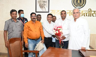 आज मुख्यमंत्री निवास में कनौजिया कुर्मी समाज प्रमुखों ने मुलाकात