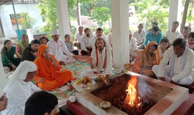 छत्तीसगढ़ के प्रथम त्यौहार हरेली अमावस्या को  सद्विप्र  समाज सेवा एवं सदगुरु कबीर सेना बड़ी धूमधाम  से मनाया गया।