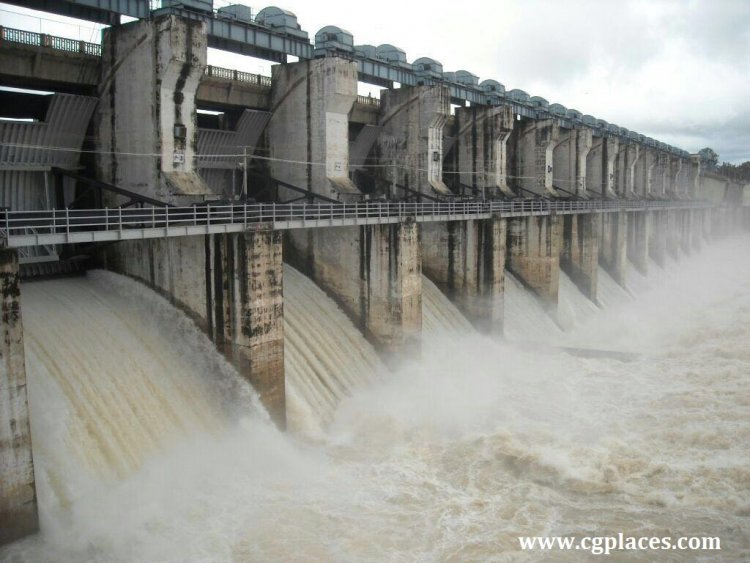 मुख्यमंत्री  भूपेश बघेल ने जनप्रतिनिधि और किसानों की मांग पर गंगरेल बांध से सिंचाई के लिए पानी छोड़ने के निर्देश दिए