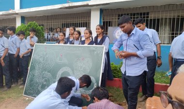 स्वामी आत्मानंद उत्कृष्ट विद्यालय बोरी में विधिवत् पूजन कर मनाया गया नागपंचमी का पावन पर्व।