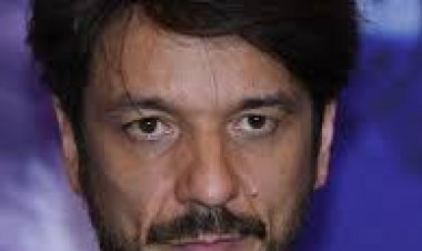 Oriol Paulo : स्पेनिश फिल्म लेखक और निर्देशक जिनकी तीन तीन फिल्मों को बॉलवुडने रीमेक किया