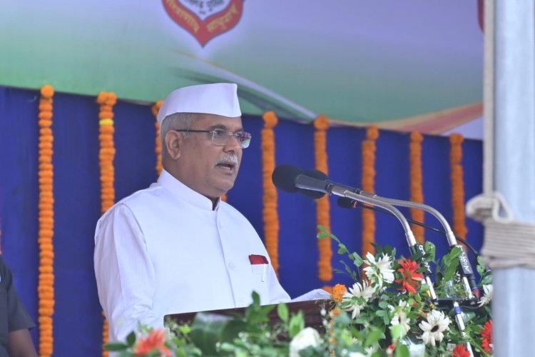 रायपुर: आजादी के अमृत महोत्सव के दिन मुख्यमंत्री ने प्रदेश वासियों को संबोधन में क्या क्या कहा आइए जानें