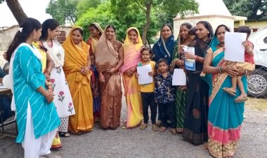 अँगना म शिक्षा मेले  का मीताक्षरा ने किया निरीक्षण