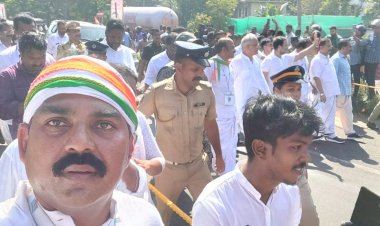 भारत जोड़ो यात्रा का आज 9वा दिन ,छत्तीसगढ़ के मुख्यमंत्री भूपेश बघेल पहुचे, साथ ही राहुल गांधी के साथ लगातार बने हुए