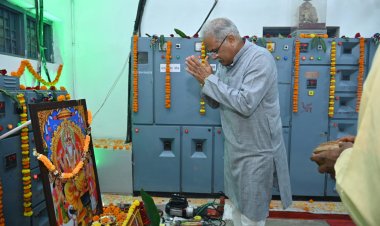 मुख्यमंत्री ने विश्वकर्मा जयंती पर पूजा अर्चना कर प्रदेश की सुख समृद्धि की कामना की
