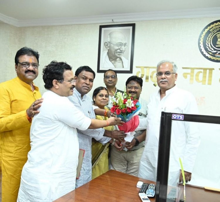 यशस्वी मुख्यमंत्री भूपेश बघेल के प्रयासों को मिली बड़ी सफलता:-यू.डी. मिंज  छत्तीसगढ़ की 12 जातियों को अनुसूचित जनजाति सूची में शामिल केंद्रीय कैबिनेट की मंजूरी मिलने पर संसदीय सचिव यू.डी. मिंज ने खुशी जाहिर की