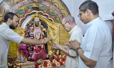 प्रथम प्रान्त प्रचारक, राष्ट्रीय स्वयं सेवक संघ  शान्ताराम सराफ द्वारा ग्राम मूरा में संस्कार केन्द्र का शुभारंभ।