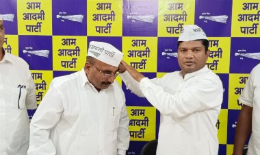 छत्तीसगढ़ स्वाभिमान मंच के पूर्व प्रदेश अध्यक्ष अजय वर्मा ने थामा आम आदमी पार्टी का दामन - कोमल हुपेंडी, प्रदेश अध्यक्ष,आप