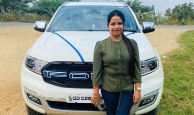 ओडिशा की महिला ब्लैकमेलर  अर्चना  6 अक्टूबर को ब्लैकमेलिंग की कई शिकायतें मिलने के बाद गिरफ्तार