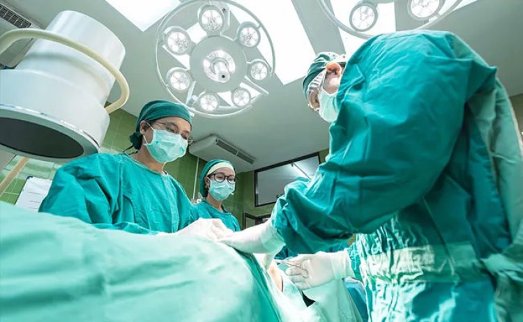 दिल्ली एम्स के डॉक्टरों का कमाल : गर्भ के अंदर पल रहे बच्चे की कर दी हार्ट सर्जरी, 90 सेकंड में ...