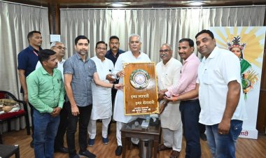अर्जुनीराज के नवनिर्वाचित राजप्रधान व प्रतिनिधि मंडल ने  मुख्यमंत्री  भूपेश बघेल से की मुलाकात।