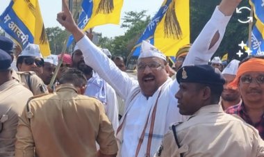 शराब घोटाले के खिलाफ 'आप' का बड़ा आंदोलन, हजारों कार्यकर्ताओं ने किया सीएम हाउस का घेराव