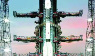 आईएसरो ने लॉन्च किया 'नाविक' सैटेलाइट