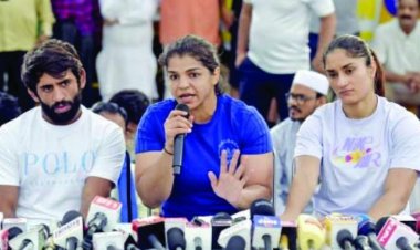 पहलवानों ने मेडलों को गंगा में बहाने का किया ऐलान