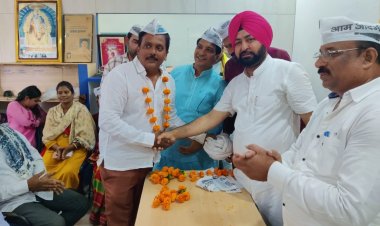 आम आदमी पार्टी के नवनियुक्त पदाधिकारियों का हुआ सम्मान समारोह।