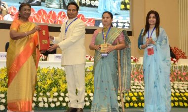 छत्तीसगढ़ को राष्ट्रपति श्रीमती मुर्मू के हाथों मिला भूमि सम्मान