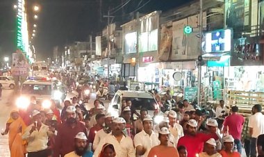 मणिपुर में हिंसा और महिलाओं के साथ दुर्व्यवहार को लेकर 'आप' ने केंडल मार्च कर किया विरोध प्रदर्शन: भूपेन्द्र चन्द्राकर ,जिला अध्यक्ष,महासमुन्द,आप