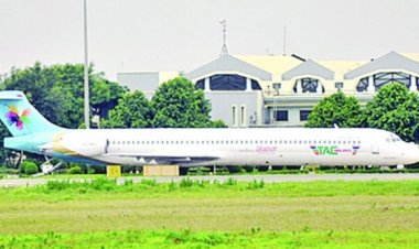 रायपुर एयरपोर्ट पर 8 साल से खड़ा बांग्लादेशी विमान अब होगा नीलाम, पार्किंग शुल्क हुआ 3.25 करोड़