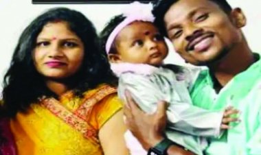 लापरवाही: ईयरफोन लगाकर कर रहा था रेलवे ट्रैक पार, नहीं सुनी दोस्तों की आवाज, ट्रेन की टक्कर से युवक की मौत