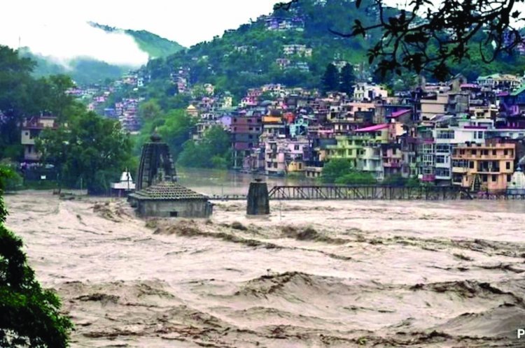 प्राकृतिक आपदा ने मचाई तबाही, बाढ़ प्रभावित इलाकों से 780 लोगों का रेस्क्यू