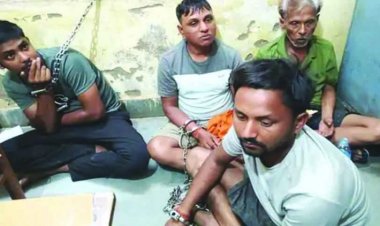 एक्सिस बैंक में 5.62 करोड़ की डकैती करने वाले 4 डकैत गिरफ्तार, पूरी रकम बरामद, ट्रक से झारखंड भागते हुए पुलिस ने पकड़ा