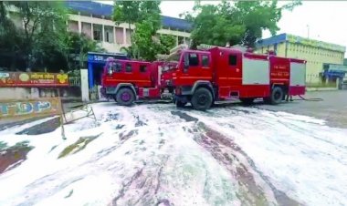 भिलाई ब्रेकिंग: सुबह-सुबह शार्ट सर्किट से सेक्टर-1 स्थित एसबीआई बैंक में लगी आग