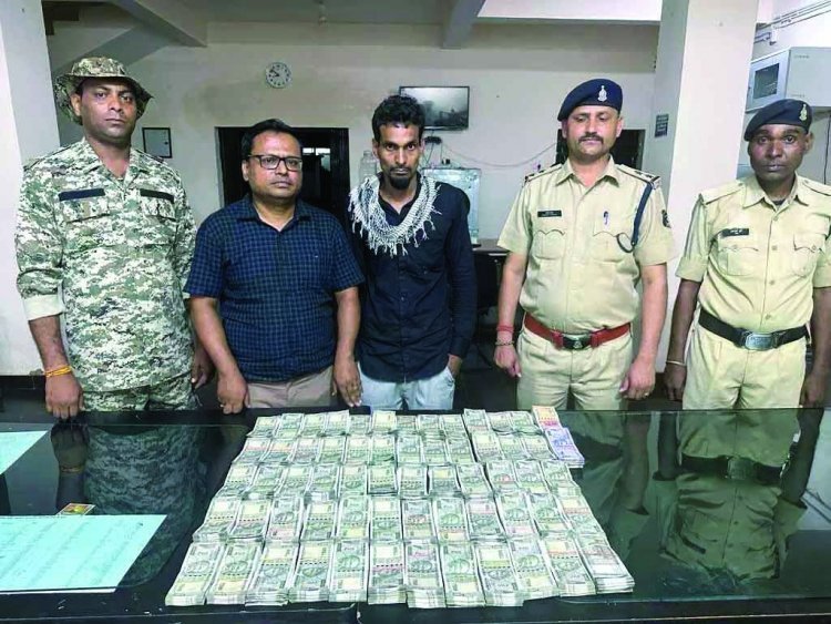 30.80 लाख कैश समेत रायपुर के 2 युवक पकड़े गए