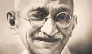 गांधी जी तुम्हें शत-शत नमन