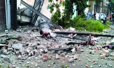 साबुन फैक्ट्री में भीषण विस्फोट, इमारत ढहने से 4 की मौत