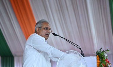 15 साल के कार्यकाल में डॉ रमन ने अडानी को सौंपी खदान व खनिज संपदा : भूपेश बघेल