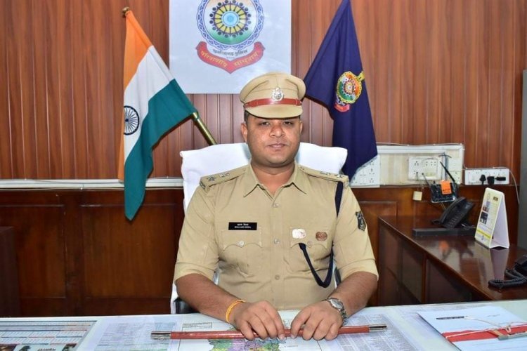 दुर्ग जिले में पुलिस निरीक्षक निलंबित, भाजपा के परिवर्तन यात्रा में शराब पीकर पहुंचा था सुरक्षा व्यवस्था संभालने