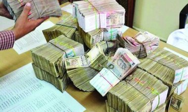 सरकारी अधिकारियों के घर सुबह-सुबह छापा, हिरे-जवाहरात सहित करोड़ों की संपत्ति जब्त, कार्रवाई जारी